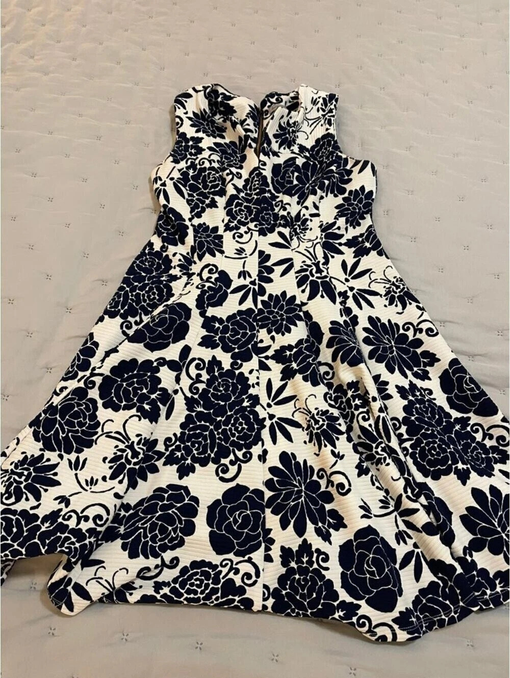 LIKE NEW | Danny & Nicole | Sz 6P | Floral Fit-and-Flare Dress